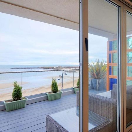 Largigi Offering Two Amazing Panoramic Sea Front Apartments ไลม์รีจิส ภายนอก รูปภาพ